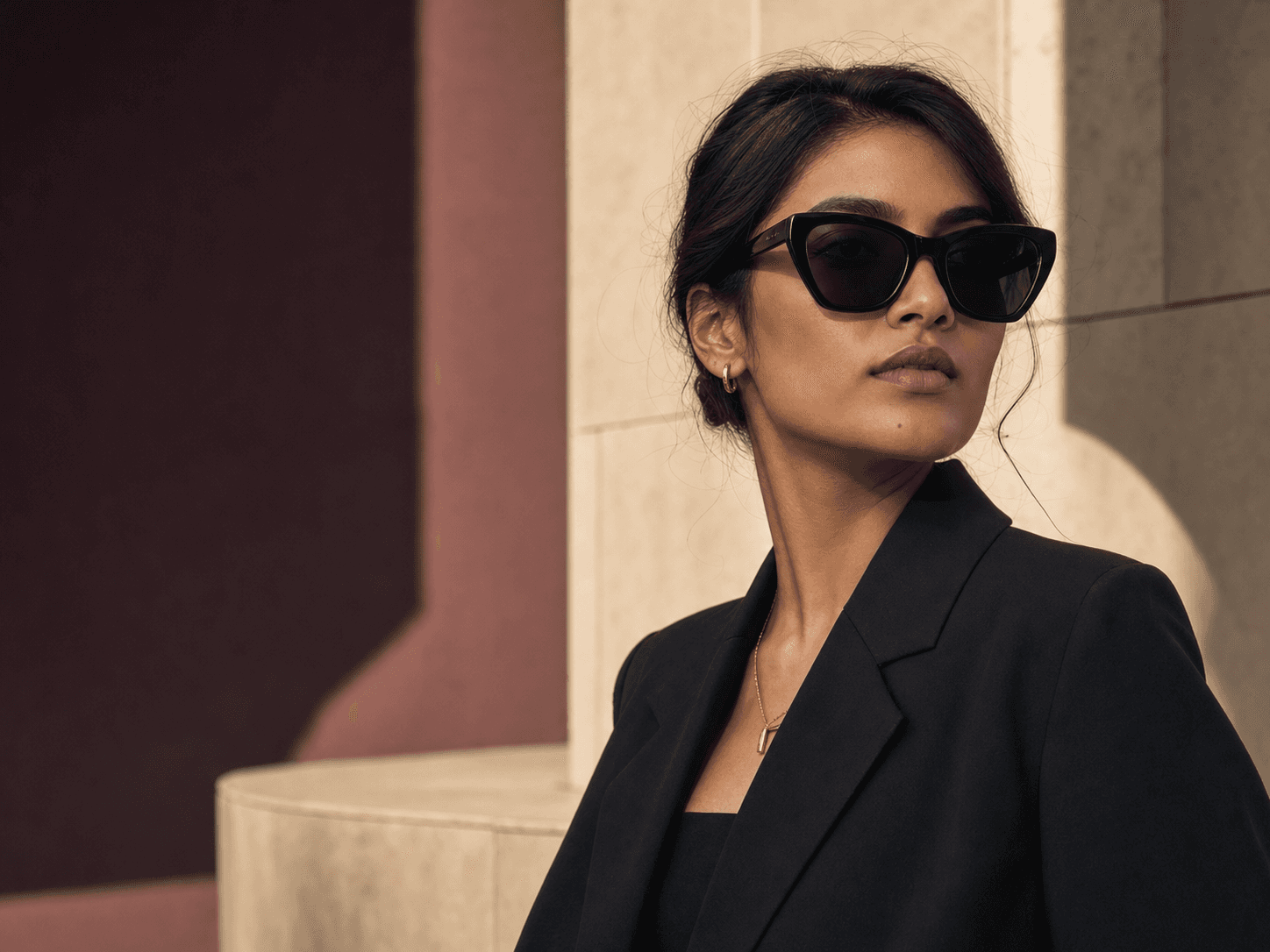 Indian woman wearing statement smart eyewear selected by Blinkpop